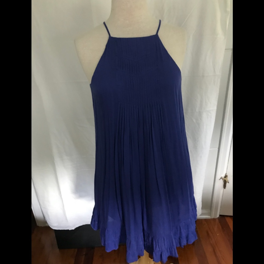 flowy dress